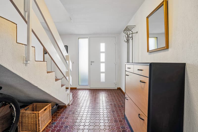 Casa a schiera curata con giardino a Wilen bei Wollerau (10)