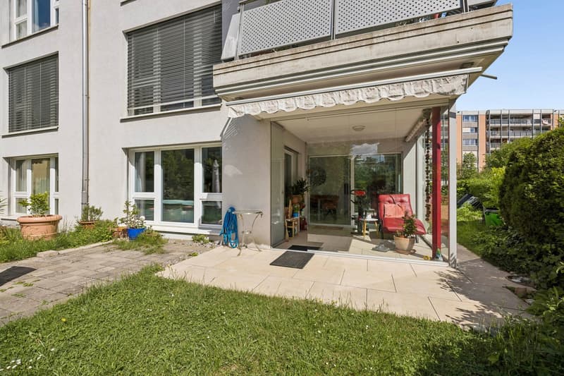 Gepflegte 3.5-Zimmer-Gartenwohnung mit Wintergarten (2)