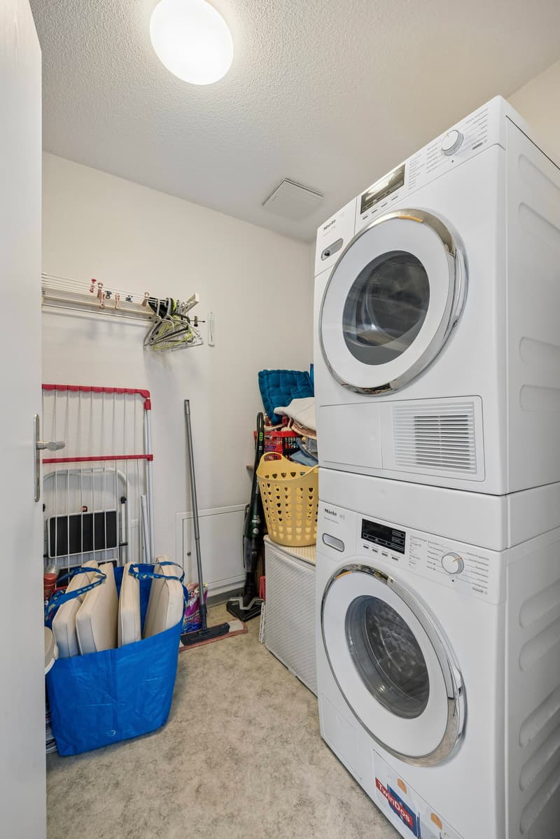 Gepflegte 3.5-Zimmer-Gartenwohnung mit Wintergarten (17)