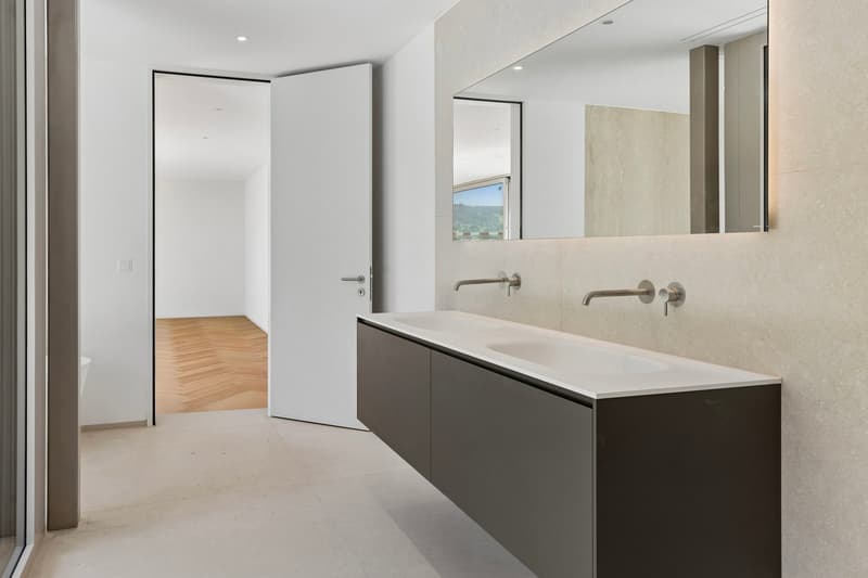 Exklusive Neubauvilla mit Pool und Seeblick (19)