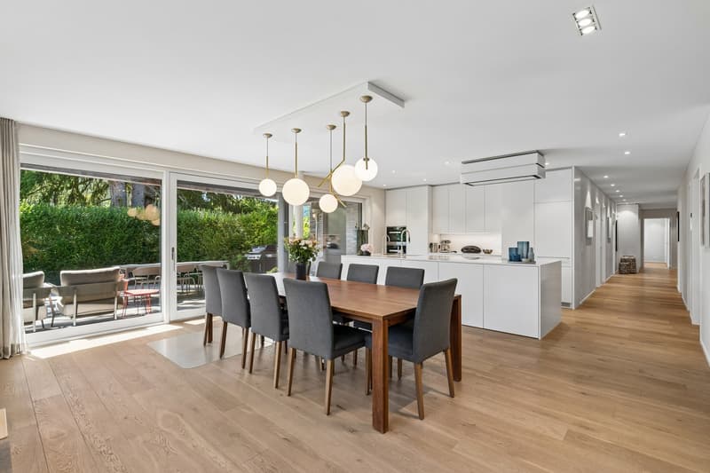 Exklusive 6.5 Zimmer Gartenwohnung mit Sauna (6)