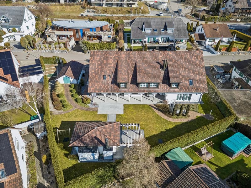 12-Zimmer-Villa mit Indoor-Pool | Mietkauf möglich (41)