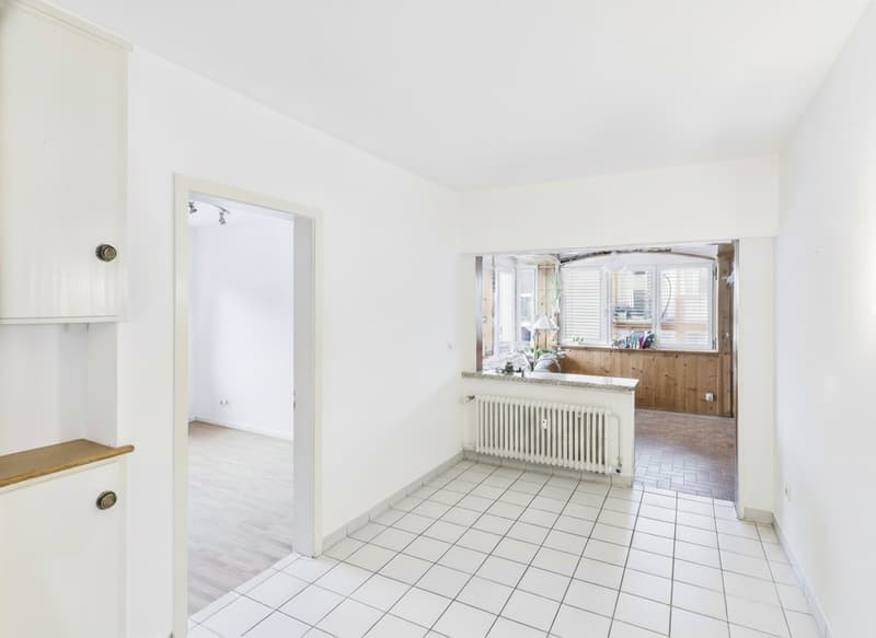 Bezahlbare Familienwohnung mit Potenzial an guter Lage (2)