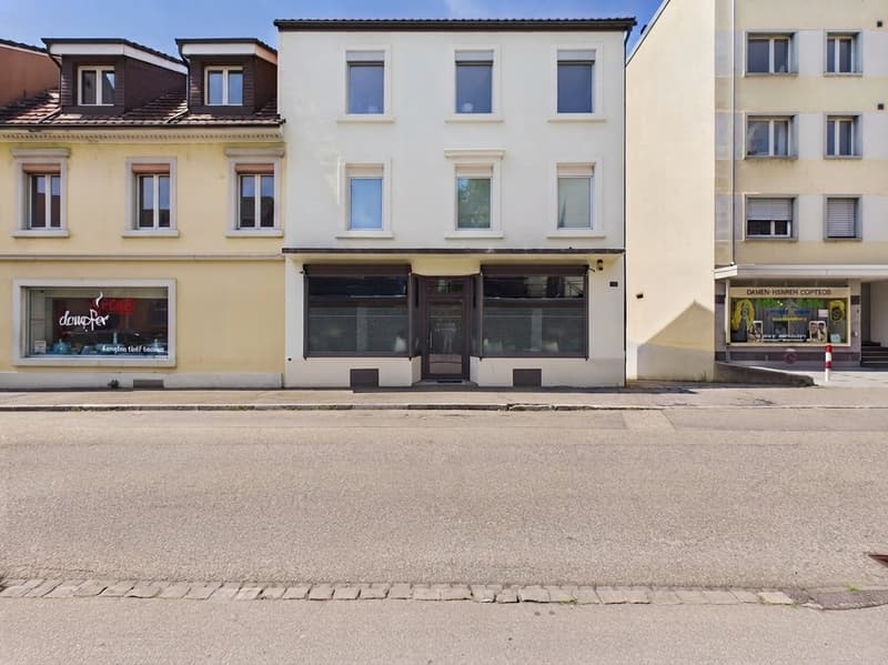 Stilvolles Wohn- und Geschäftshaus in Olten – Wohnen, Arbeiten & Entwicklungspotenzial (2)