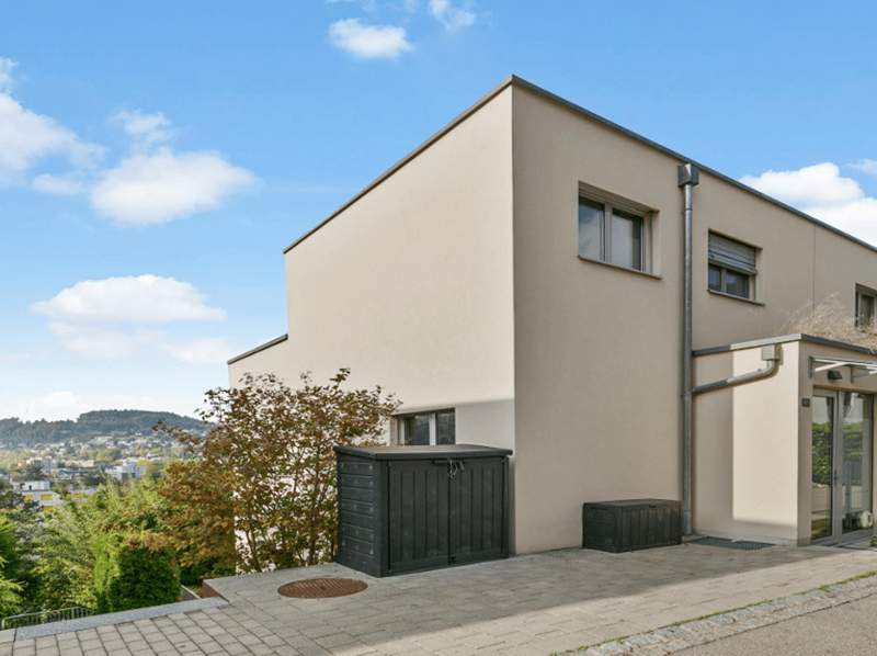 4,5 Zimmer-Reiheneckhaus mit unverbaubarer Aussicht am Sonnenhang von Liestal (1)