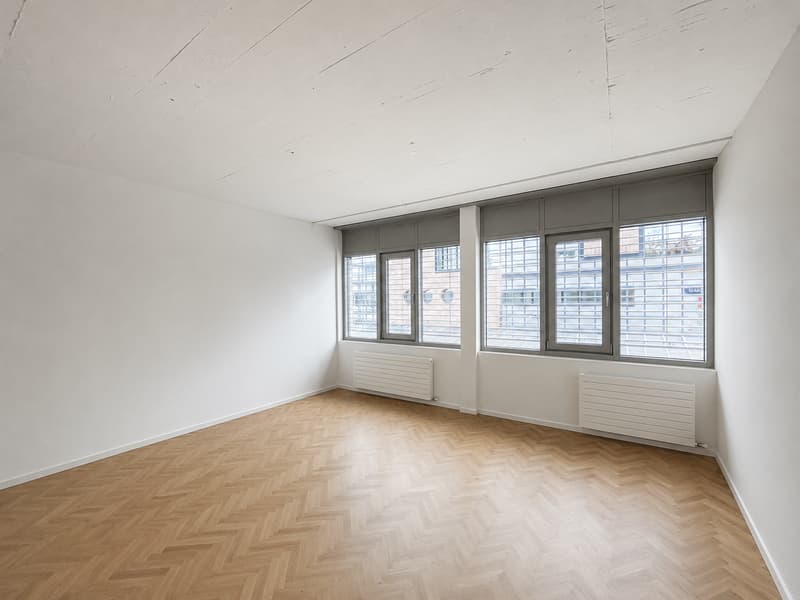 Dein neues Büro? 28 m2 mitten in Brugg! (2)