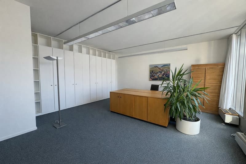 117 m² vollausgebaute Bürofläche - mitten in Brugg!! (3)