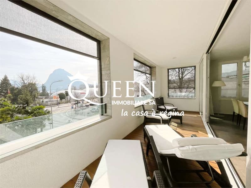 Lugano-Cassarate: lussuoso 4.5 locali, 150 mq., loggia , vista lago (4)
