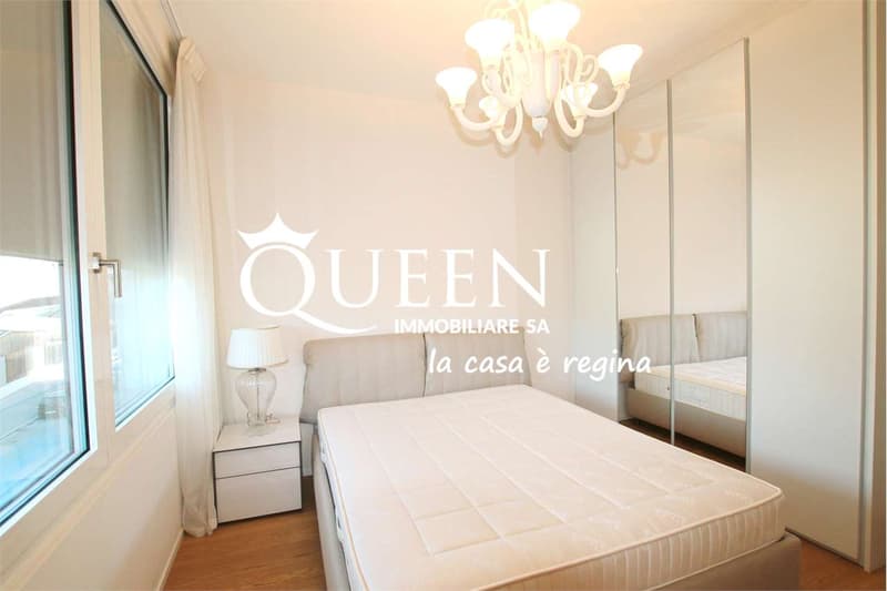 Lugano-Cassarate: lussuoso 4.5 locali, 150 mq., loggia , vista lago (10)