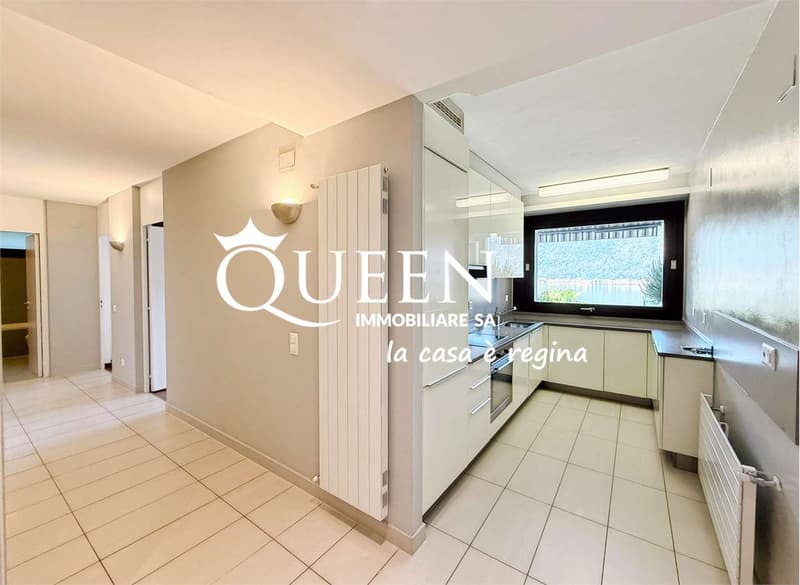 Bissone: appartamento 4.5 locali, 150 mq, vista lago, giardino, portic (10)