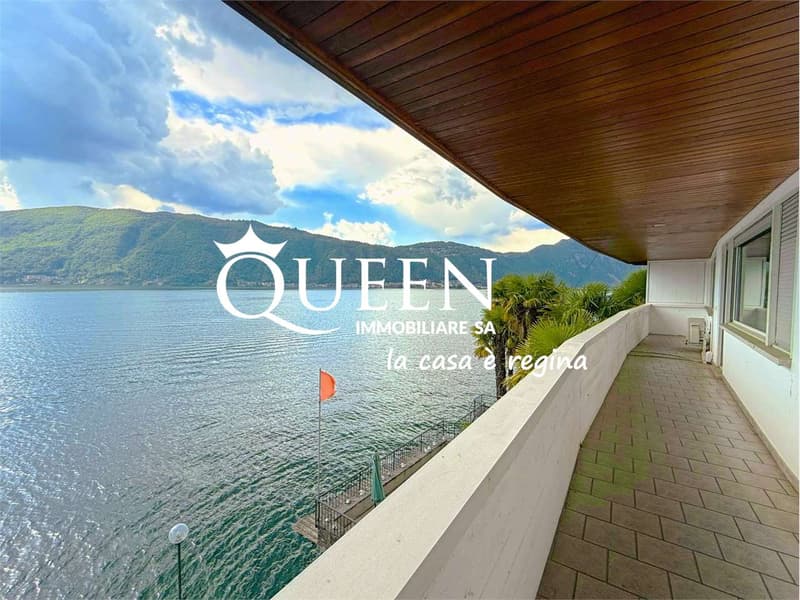 Bissone: villa pieds dans l'eau, 6 locali, 300 mq, terrazze, portico, (4)