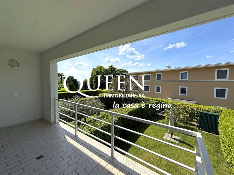 Montagnola: immersa nel verde moderna villetta 5.5 locali con giardino (11)