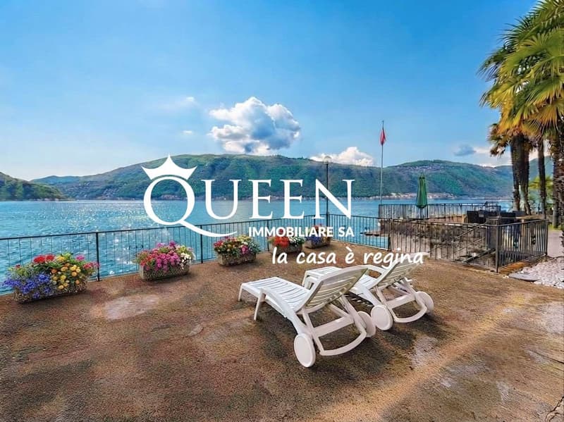 Bissone: villa pieds dans l'eau, 6 locali, 300 mq, terrazze, portico, (7)