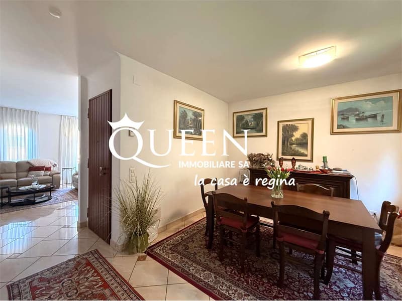 Morbio Inferiore: casa 5.5 locali con giardino e piscina condominiale (7)