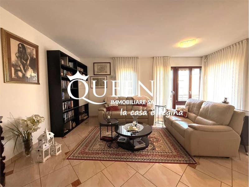 Morbio Inferiore: casa 5.5 locali con giardino e piscina condominiale (4)