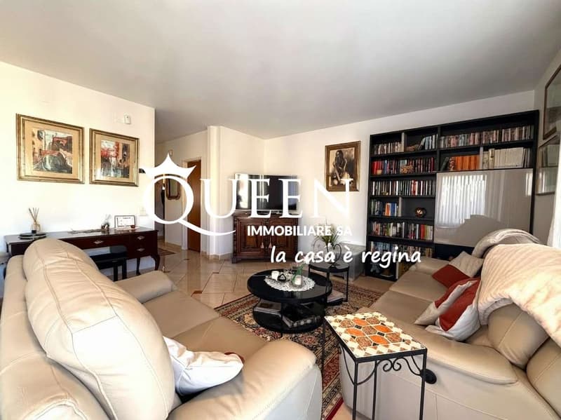 Morbio Inferiore: casa 5.5 locali con giardino e piscina condominiale (4)