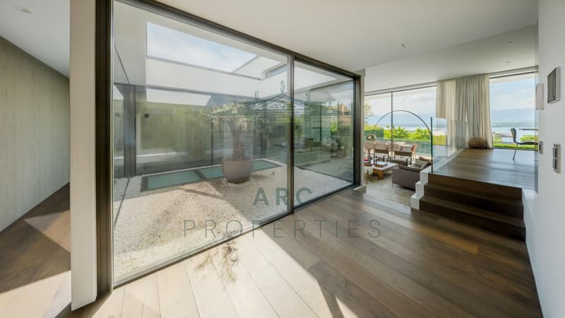 ANIÈRES - VILLA CONTEMPORAINE AVEC ACCÈS PRIVÉ AU LAC (2)