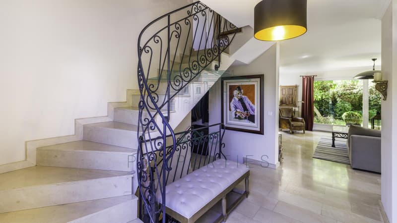 VÉSENAZ - VILLA INDIVIDUELLE AVEC 4 CHAMBRES À COUCHER (3)