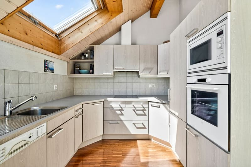 Charmant appartement de 3.5 pièces en attique (7)