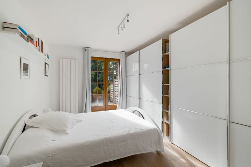 Séduisant 2,5 pièces avec terrasse et vue lac (7)