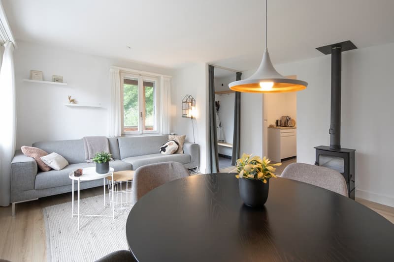 Renoviertes und bezugsfertiges Chalet mit Sauna und der Option zum Kauf einer eigenen Privatgarage (7)