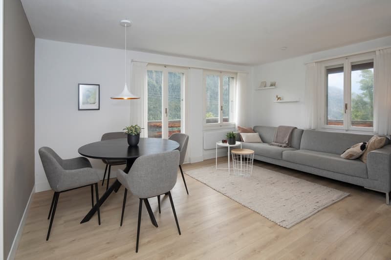 Renoviertes und bezugsfertiges Chalet mit Sauna und der Option zum Kauf einer eigenen Privatgarage (9)