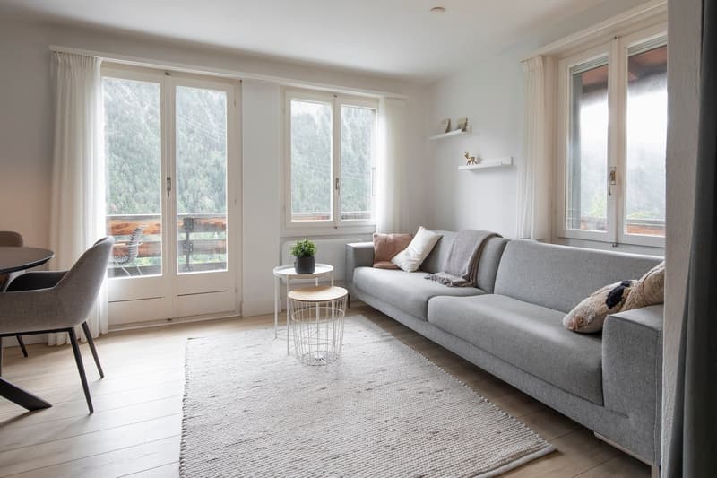 Renoviertes und bezugsfertiges Chalet mit Sauna und der Option zum Kauf einer eigenen Privatgarage (10)