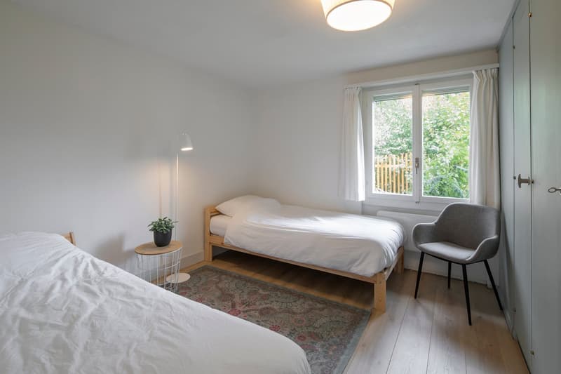 Renoviertes und bezugsfertiges Chalet mit Sauna und der Option zum Kauf einer eigenen Privatgarage (15)