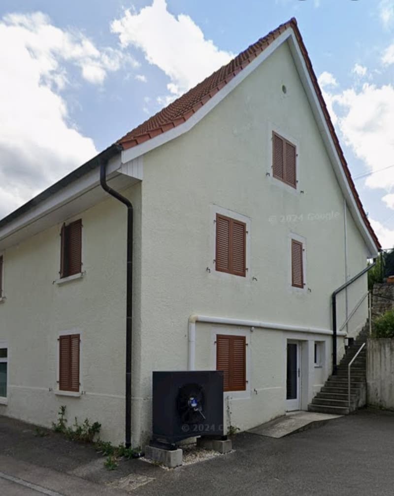 Charmant appartement de 2,5 pièces à Courgenay (9)