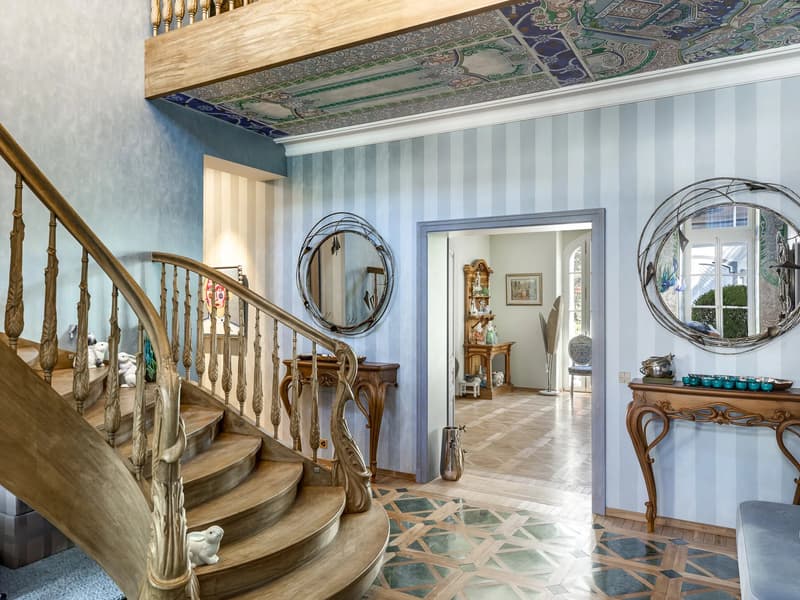 Splendid, fully renovated manor house (7)