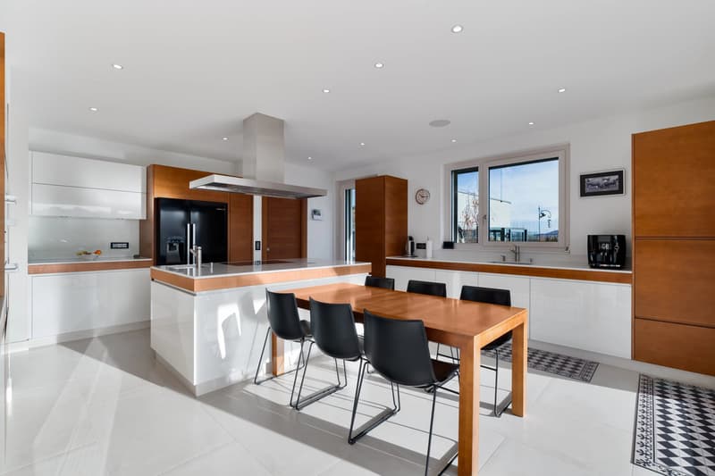 Prestigious residence with open panoramic views over the Gruyère region (8)
