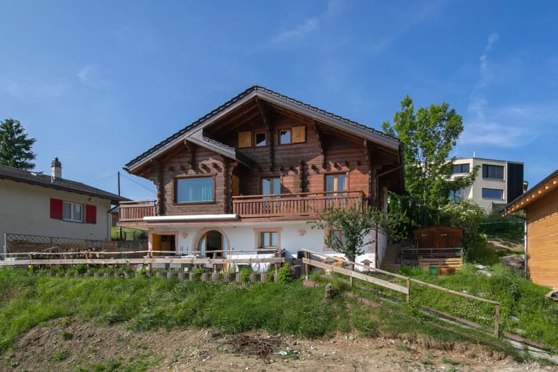 Chalet in Lens with breathtaking valley views (1)
