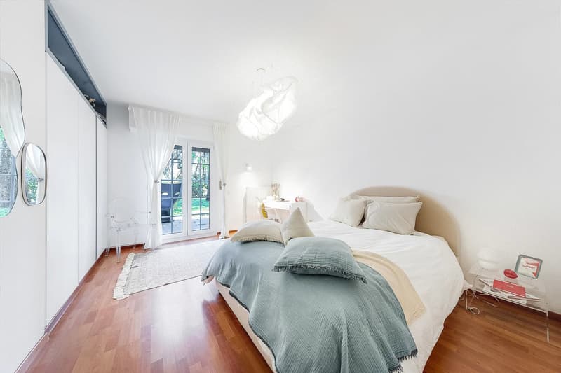 Exceptional villa with panoramic views over Lake Geneva and the Alps in Vevey (9)