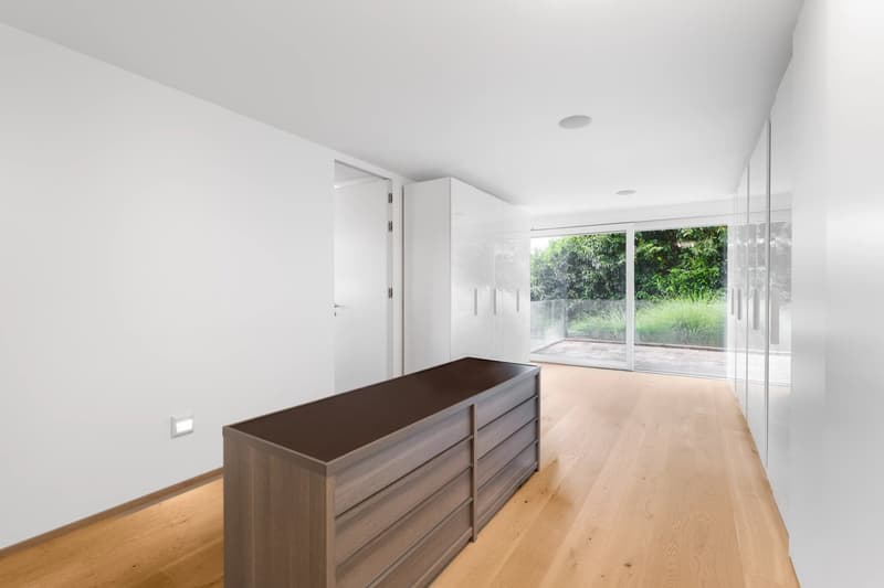 Exceptional Contemporary Villa with Panoramic Views over Lake Geneva and the Alps (6)