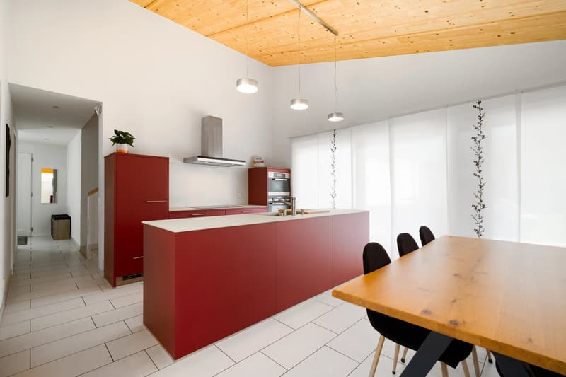 Detached 7.5-Room Villa with Stunning Views of the Haut de Cry (4)