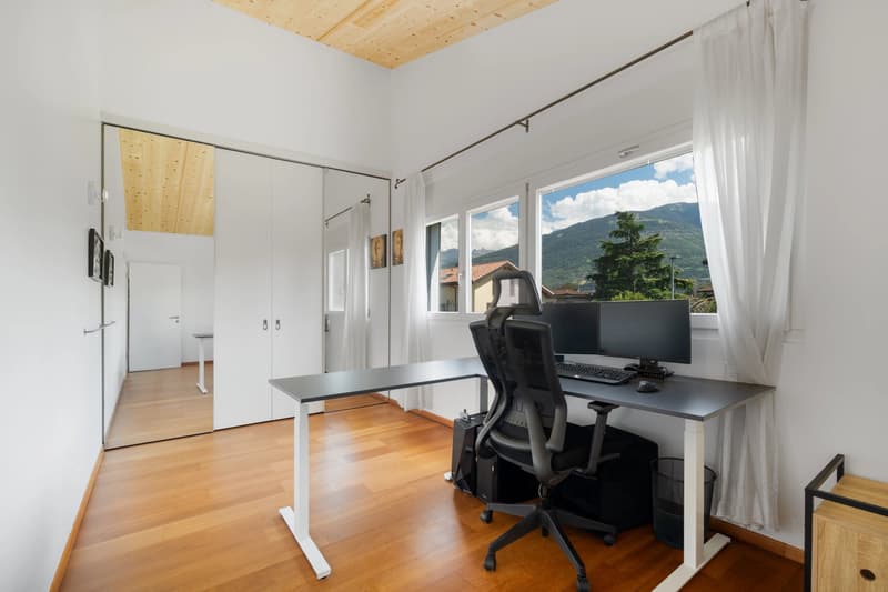 Detached 7.5-Room Villa with Stunning Views of the Haut de Cry (10)
