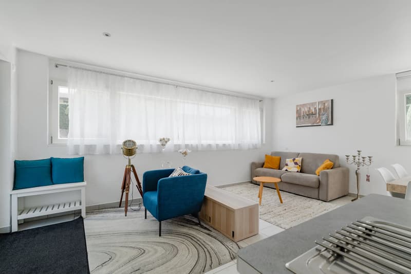 Detached 7.5-Room Villa with Stunning Views of the Haut de Cry (11)
