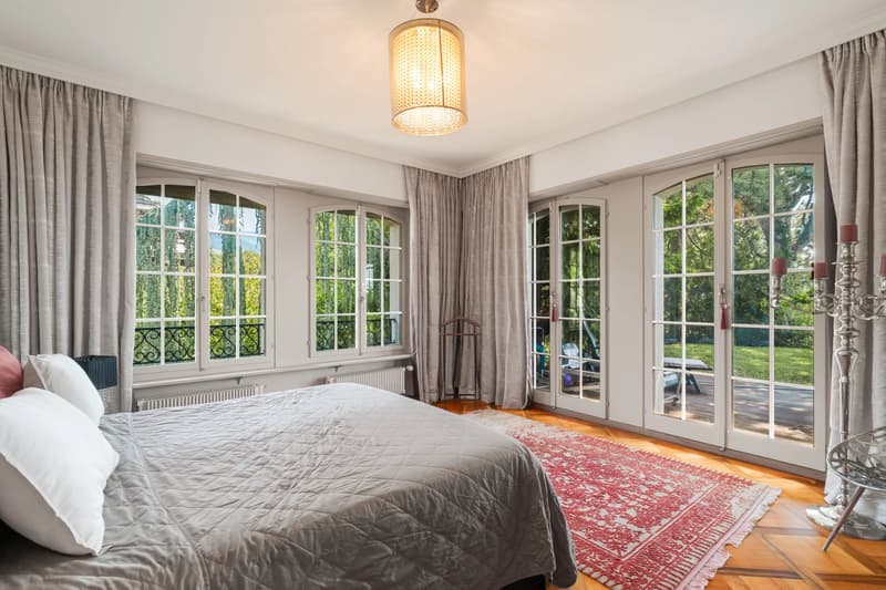 Exceptional Semi-Detached Villa with Panoramic Views of Lake Geneva and the Alps in Vevey (9)