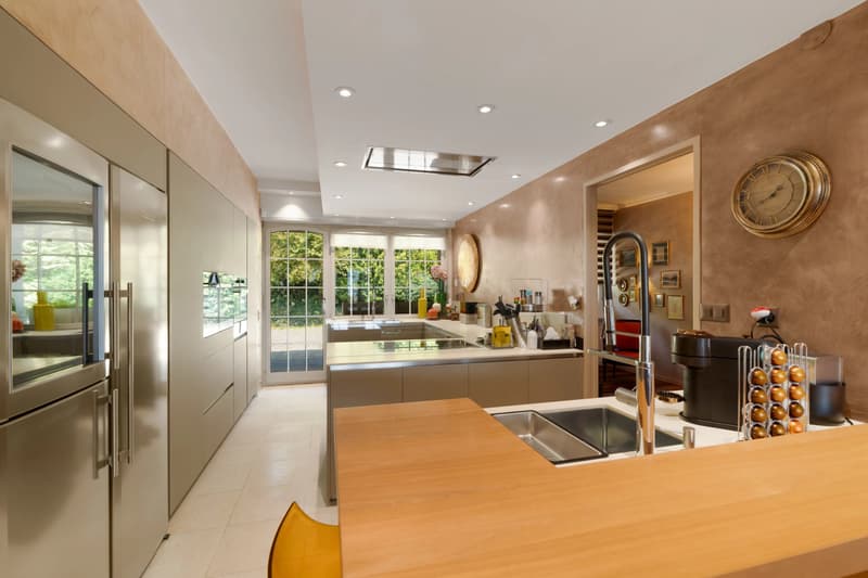 Exceptional Semi-Detached Villa with Panoramic Views of Lake Geneva and the Alps in Vevey (6)