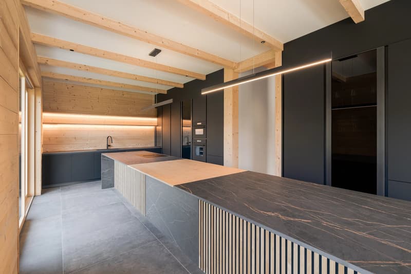 Chalet contemporain de 570 m2 à Crans-Montana (6)