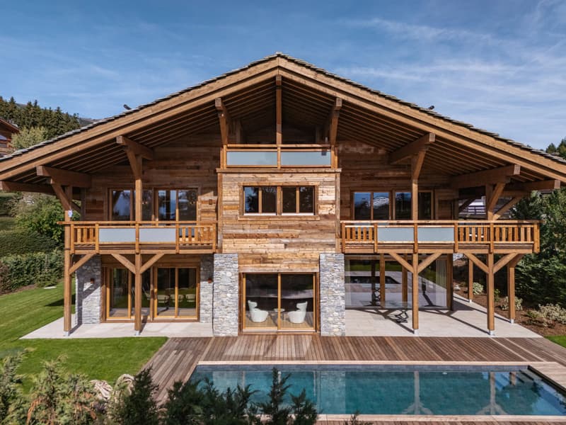 Chalet contemporain de 570 m2 à Crans-Montana (13)