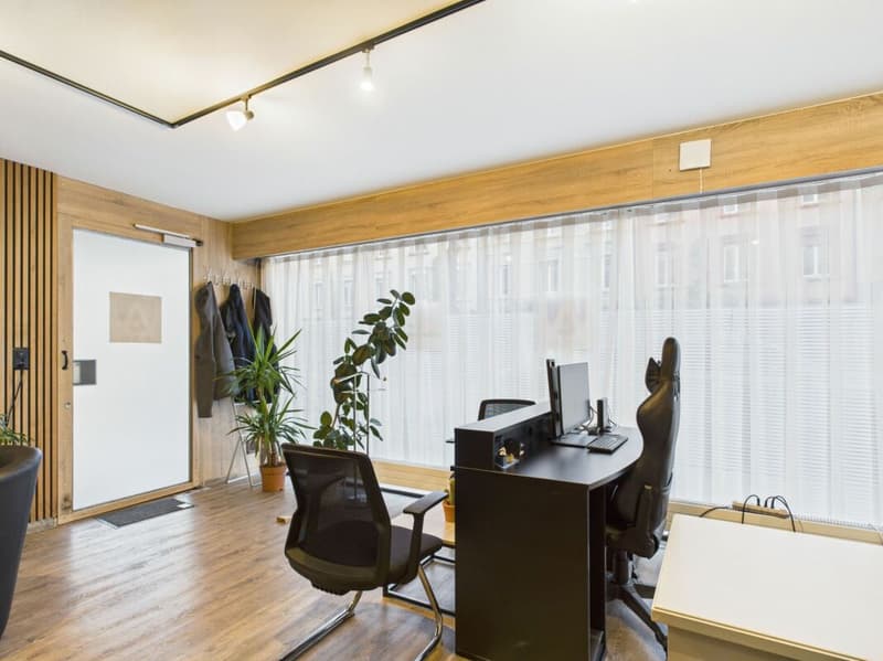 Well-maintained office on two floors on Feldbergstrasse (3)