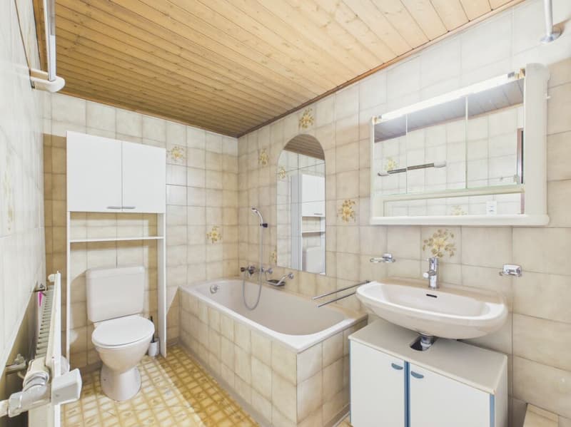 Grosszügige 5-Zimmer-Wohnung an Ruhiger Lage in Ederswiler (12)