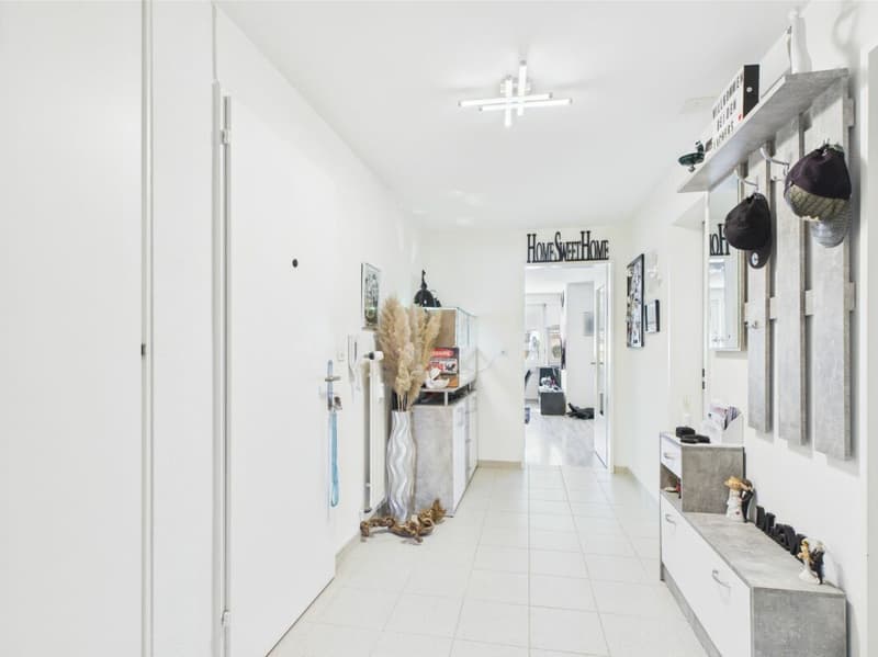 Gemütliche 3.5-Zimmer Wohnung mit Garten (2)