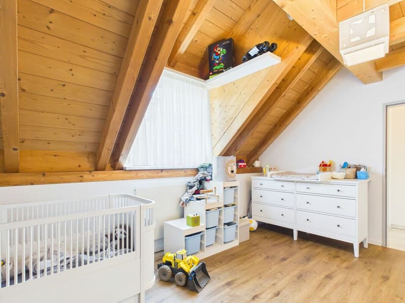 Charmante 4.5-Zimmer-Maisonette Wohnung (11)
