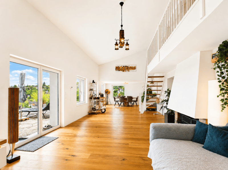 Seltene Gelegenheit! Modernes Einfamilienhaus mit Traumhafter Weitsicht, Wellnessbereich und viel Luxus (3)