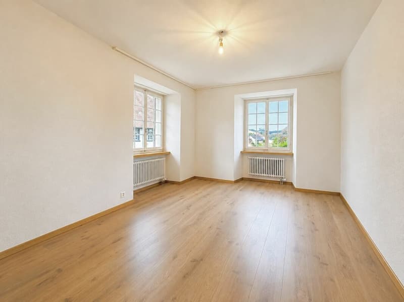 Grosszügige 5.5-Zimmer-Maisonette - 177 m² Wohnfläche & zwei Balkone (6)