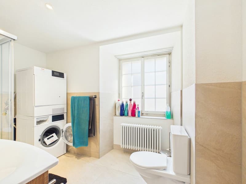 Grosszügige 5.5-Zimmer-Maisonette mit 177 m² und zwei Balkonen (12)