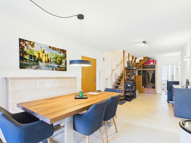Grosszügige 5.5-Zimmer-Maisonette mit 177 m² und zwei Balkonen (2)