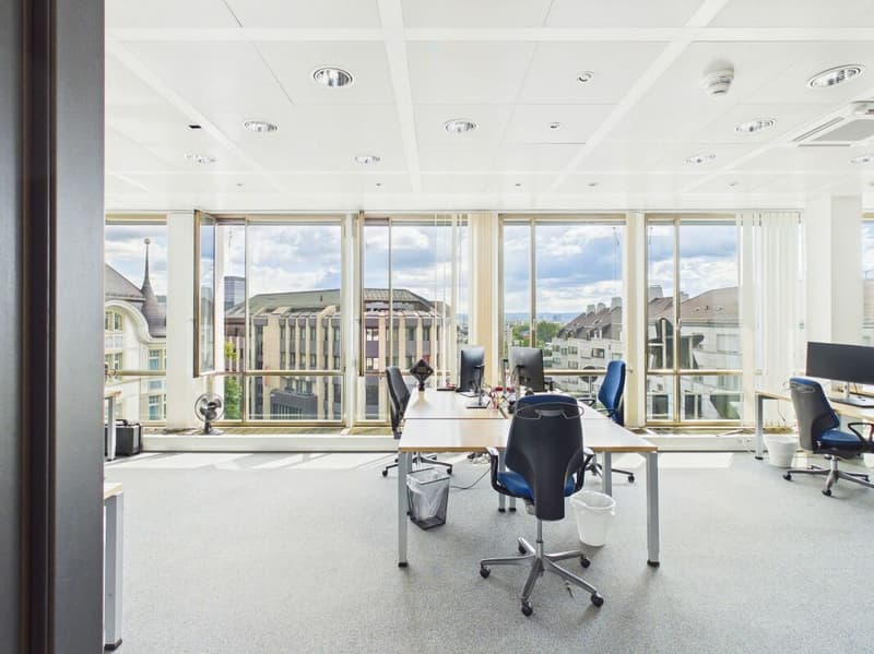 Bel espace spacieux à louer 240 m2 (5)